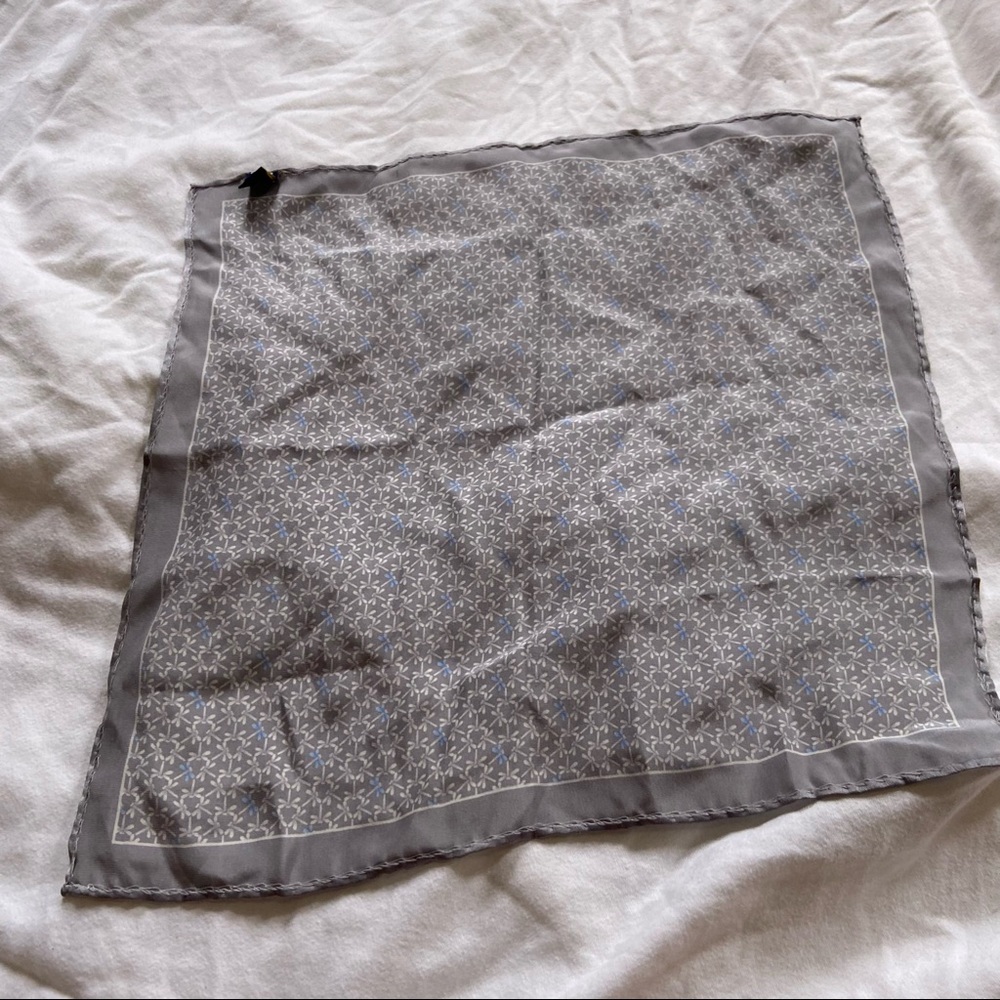 Pocket square - Picture 4 of 4